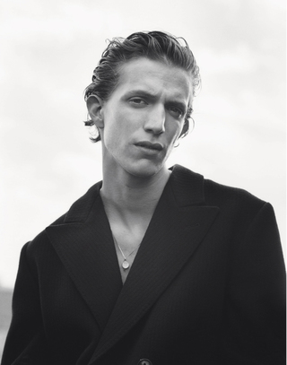 L' OFFICIEL HOMMES _ PH Markus Pritzi